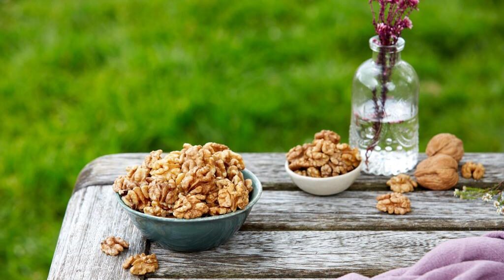 وفقًا لمراجعة علمية جديدة أجراها مركز علم الأورام الجزيئي بجامعة كونيتيكت