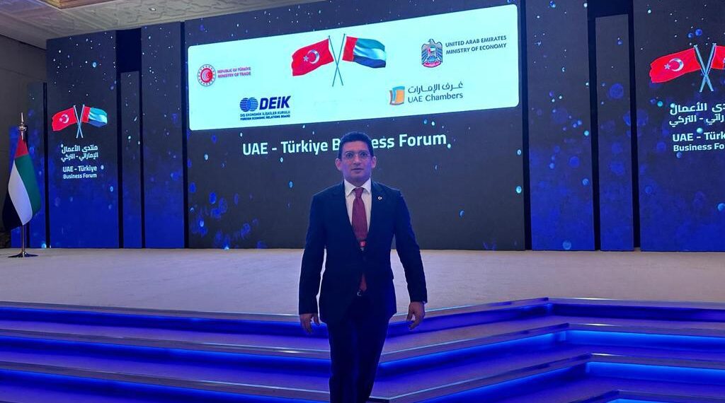 تركيا في طريقها لتصبح قاعدة للتكنولوجيا المالية مع سكانها الشباب