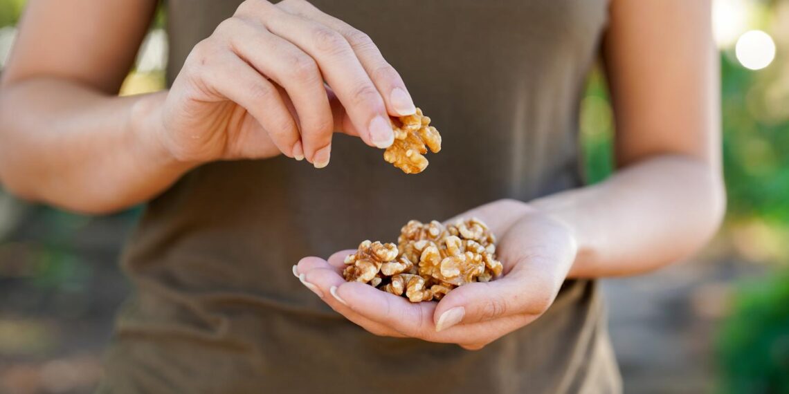 Research reveals that consuming walnuts during pregnancy significantly improves neurodevelopmental outcomes in two-year-olds